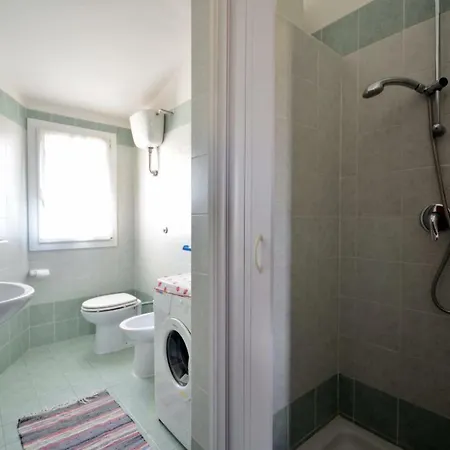 Bilocale Secondo Piano Apartmán *